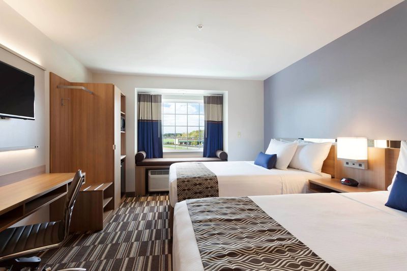 Cheap Hotels In Mompiche